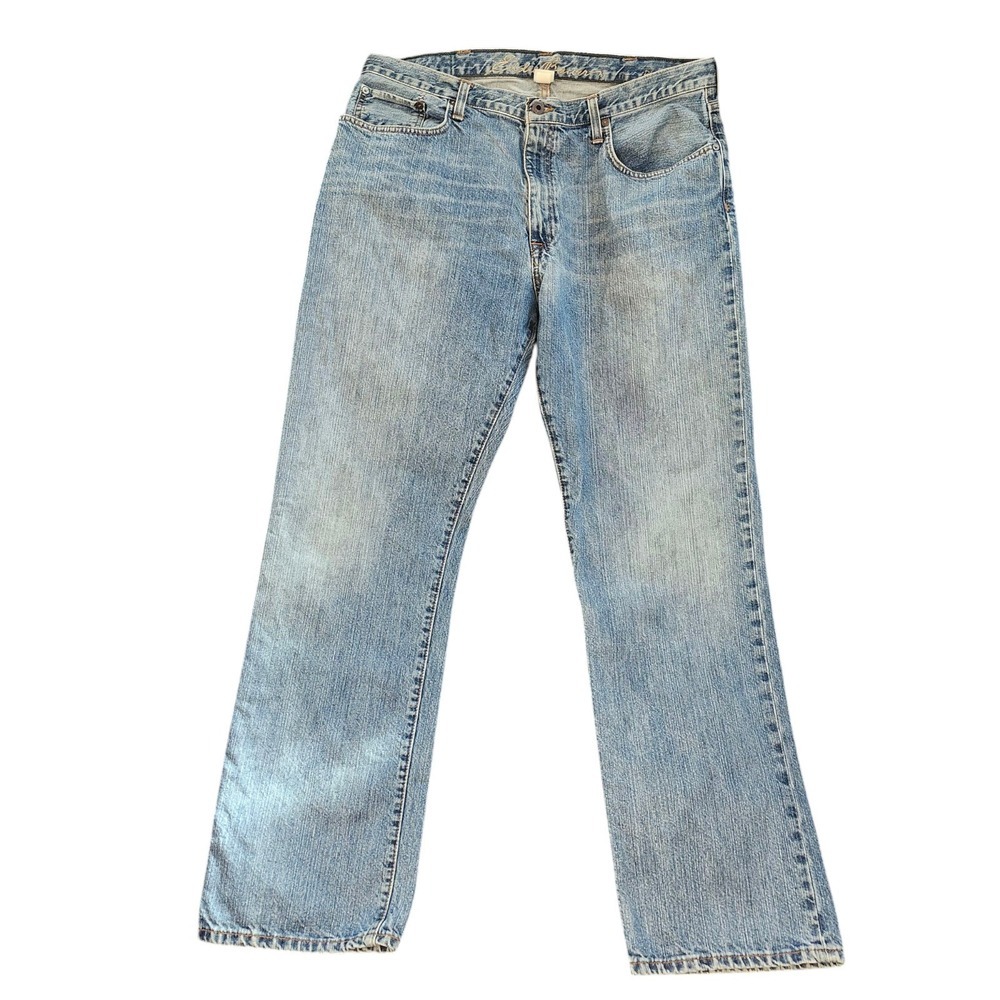 Eddie Bauer Men's Relaxed Fit Straight Leg Blue Medium Wash Denim Jeans 38x34 - Picture 2 of 9